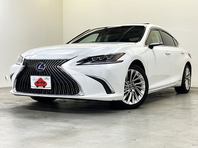 Japanese used car Ref# 1602516 TOYOTA / LEXUS ES300h