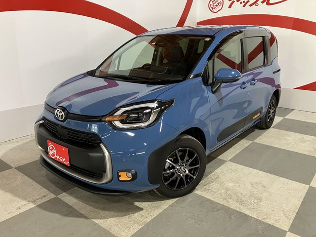 TOYOTA / SIENTA HYBRID