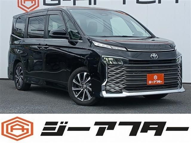 TOYOTA / VOXY