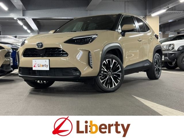 TOYOTA / YARIS CROSS HYBRID