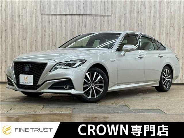TOYOTA / CROWN sedan hybrid