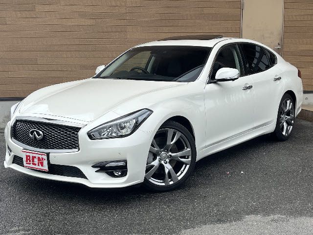 NISSAN / FUGA