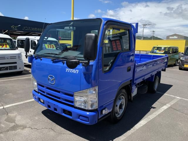 MAZDA / TITAN