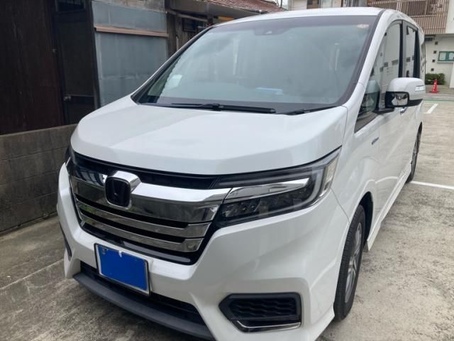 HONDA / ステップワゴンスパーダＨＶ