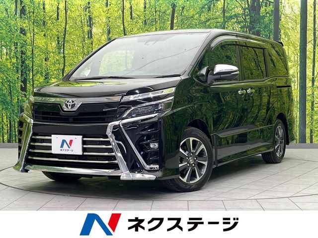 TOYOTA / VOXY