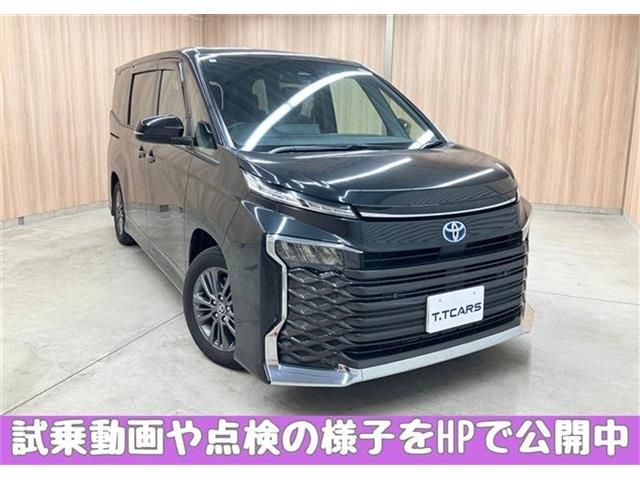 TOYOTA / VOXY HYBRID