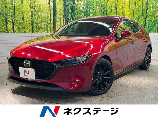 Japanese used car Ref# 1603337 MAZDA / MAZDA3 FASTBACK