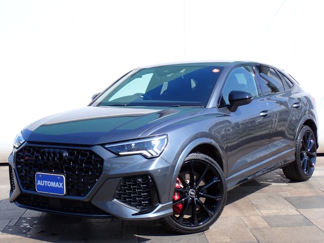AUDI / AUDI RS Q3 SPORTBACK