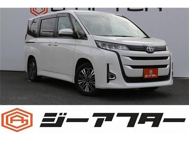 TOYOTA / NOAH HYBRID