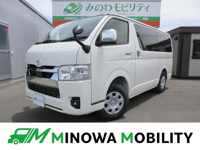 TOYOTA / HIACE van 4WD