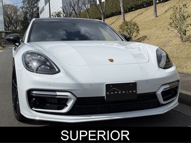 PORSCHE / PORSCHE PANAMERA