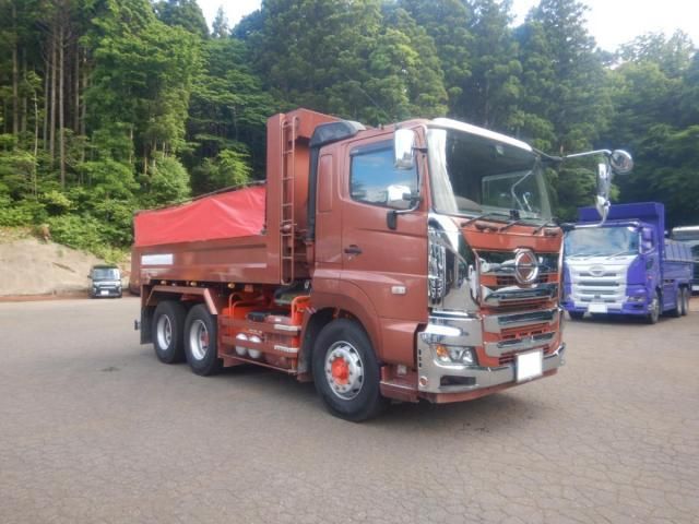 Japanese used car Ref# 1603641 HINO / PROFIA