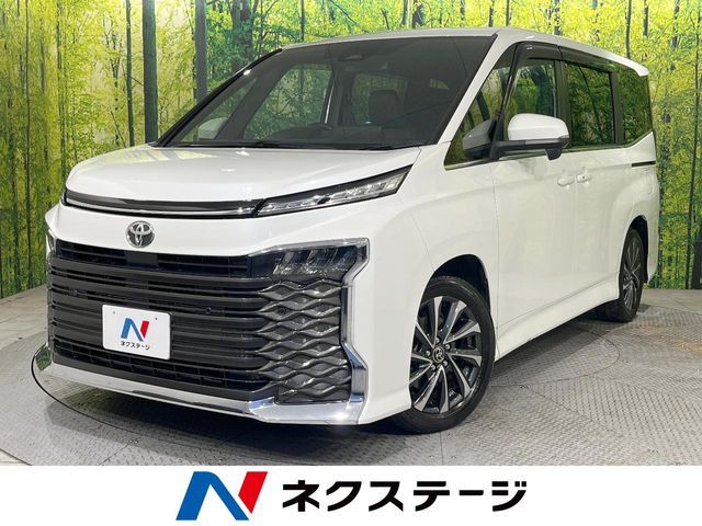 TOYOTA / VOXY