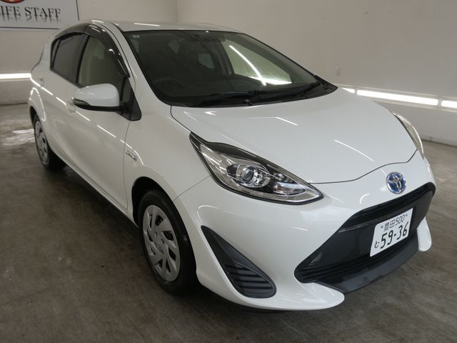 Japanese used car Ref# 1603829 TOYOTA / AQUA