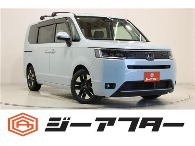 Japanese used car Ref# 1603985 HONDA / STEPWAGON e:HEV