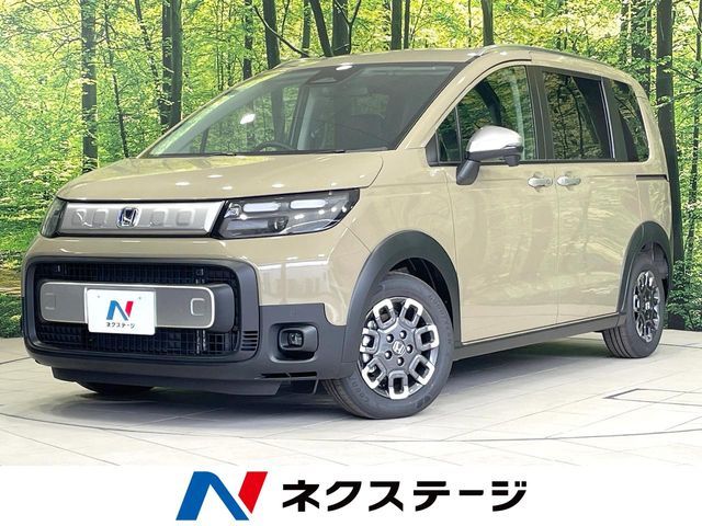 Japanese used car Ref# 1603996 HONDA / FREED e:HEV