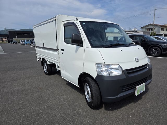 Japanese used car Ref# 1604077 TOYOTA / LITEACE truck 4WD