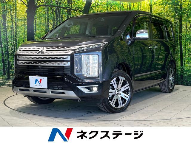 Japanese used car Ref# 1604089 MITSUBISHI / DELICA D:5 4WD
