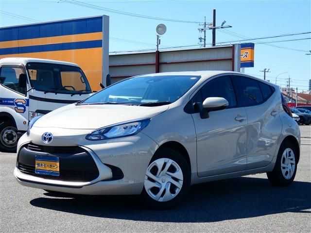 Japanese used car Ref# 1604188 TOYOTA / AQUA