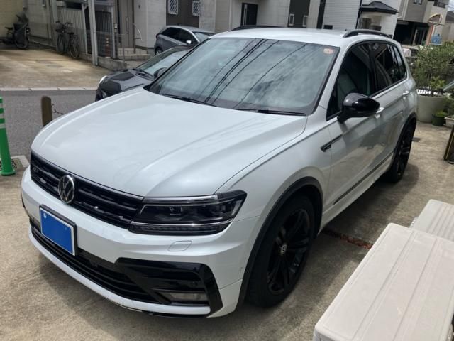 Japanese used car Ref# 1604235 VOLKSWAGEN / VOLKSWAGEN TIGUAN