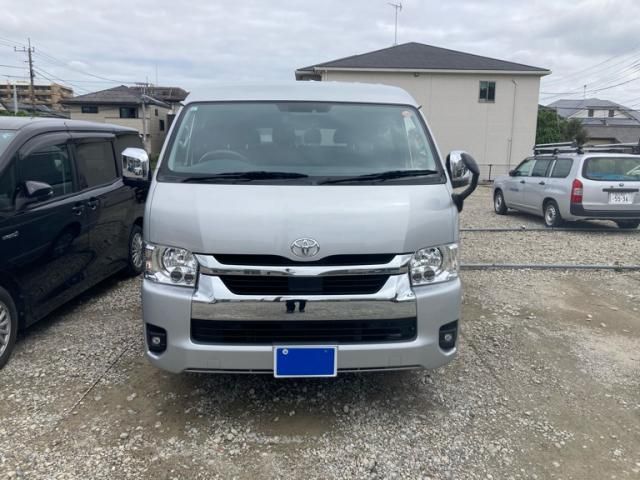 Japanese used car Ref# 1604297 TOYOTA / HIACE wagon 4WD