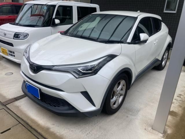 Japanese used car Ref# 1604307 TOYOTA / C-HR