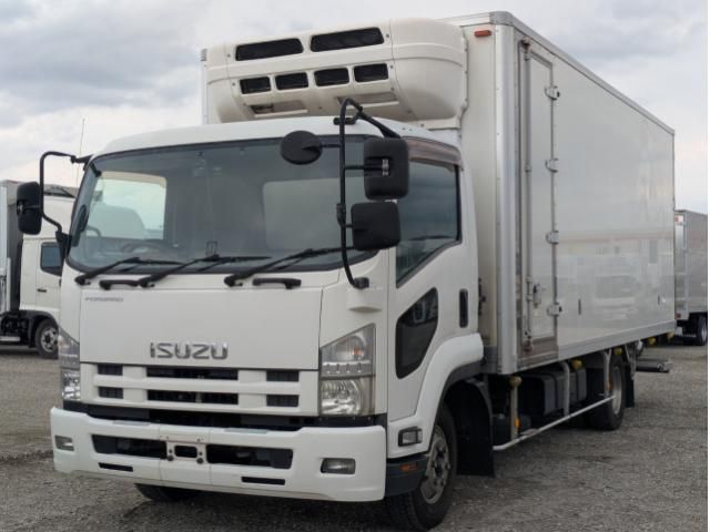 Japanese used car Ref# 1604368 ISUZU / FORWARD
