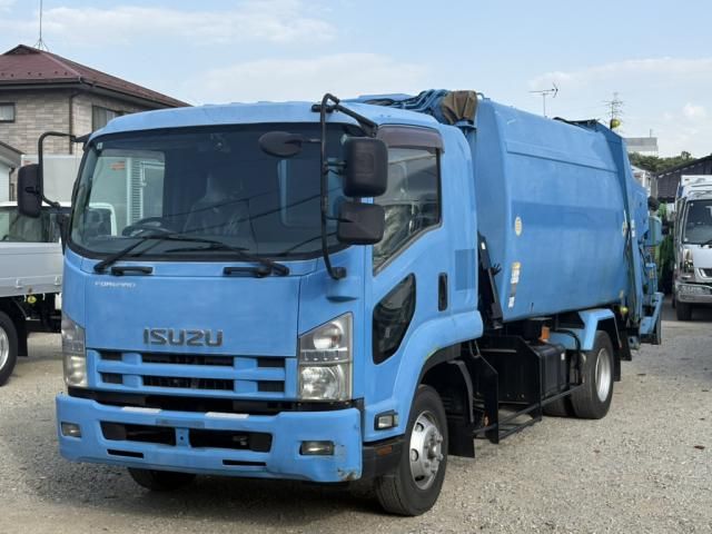 Japanese used car Ref# 1604397 ISUZU / FORWARD