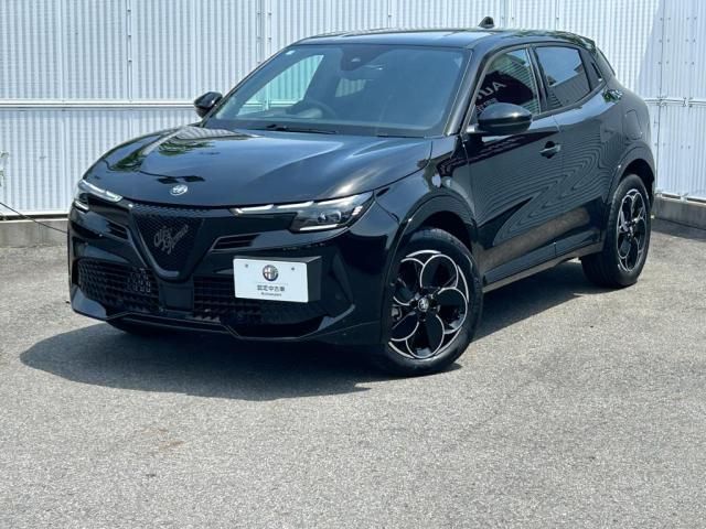 Japanese used car Ref# 1604419 ALFAROMEO / ALFAROMEO Junior