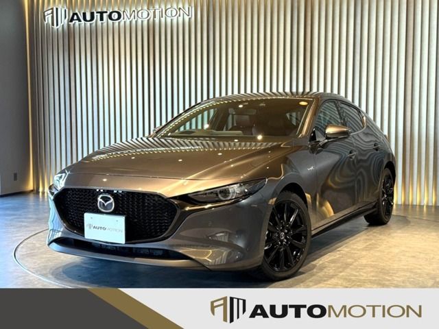 Japanese used car Ref# 1604449 MAZDA / MAZDA3 FASTBACK
