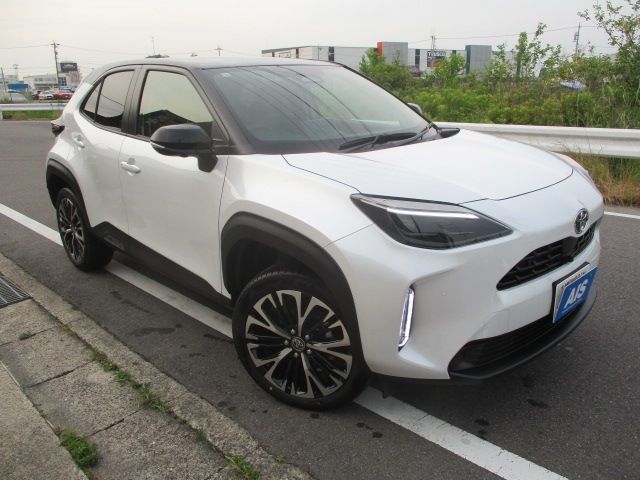 Japanese used car Ref# 1604489 TOYOTA / YARIS CROSS HYBRID