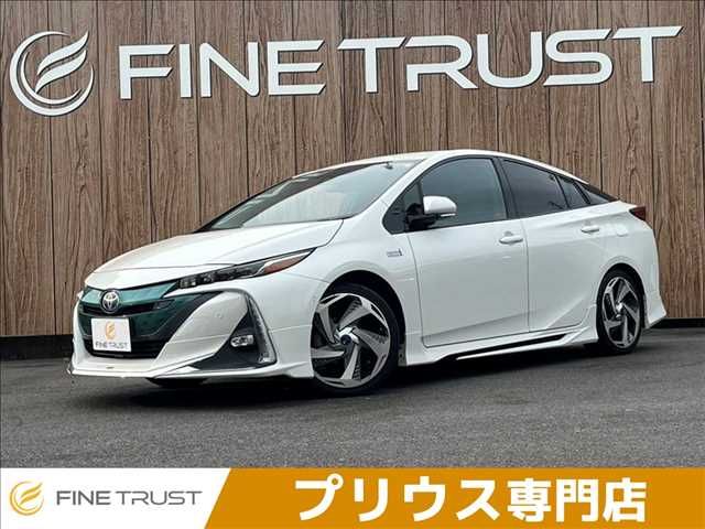 Japanese used car Ref# 1604497 TOYOTA / PRIUS PHV
