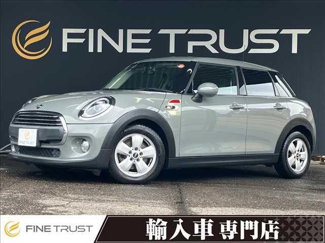 Japanese used car Ref# 1604548 BMW / ＭＩＮＩ