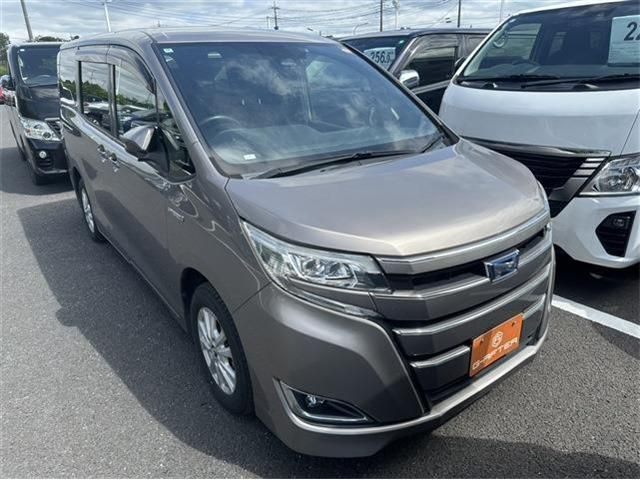 Japanese used car Ref# 1604566 TOYOTA / NOAH HYBRID