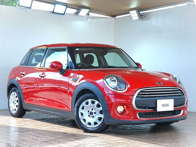 Japanese used car Ref# 1604576 BMW / MINI ONE 5DOOR