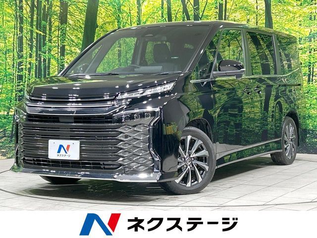Japanese used car Ref# 1604599 TOYOTA / VOXY HYBRID