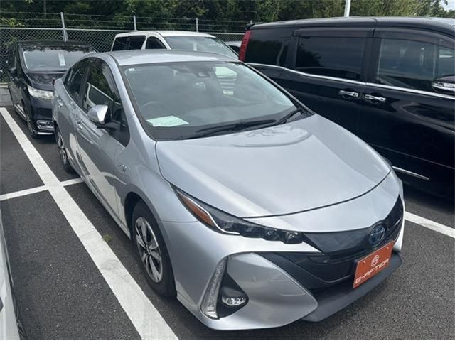 Japanese used car Ref# 1604655 TOYOTA / PRIUS PHV