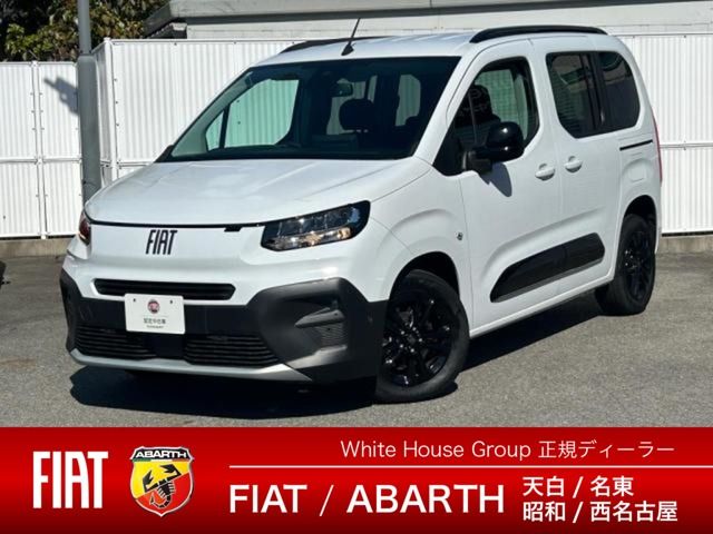 Japanese used car Ref# 1604903 FIAT / FIAT DOBLO