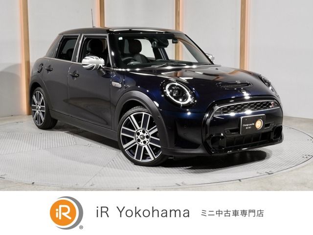 Japanese used car Ref# 1604912 BMW / MINI COOPER SD 5DOOR