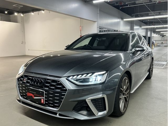 Japanese used car Ref# 1604913 AUDI / AUDI S4 AVANT