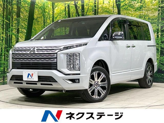 Japanese used car Ref# 1604920 MITSUBISHI / DELICA D:5 4WD