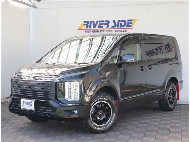 Japanese used car Ref# 1604955 MITSUBISHI / DELICA D:5 4WD