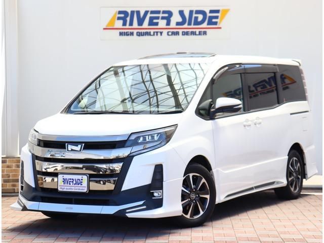 TOYOTA / NOAH