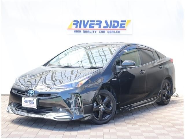 Japanese used car Ref# 1604997 TOYOTA / PRIUS