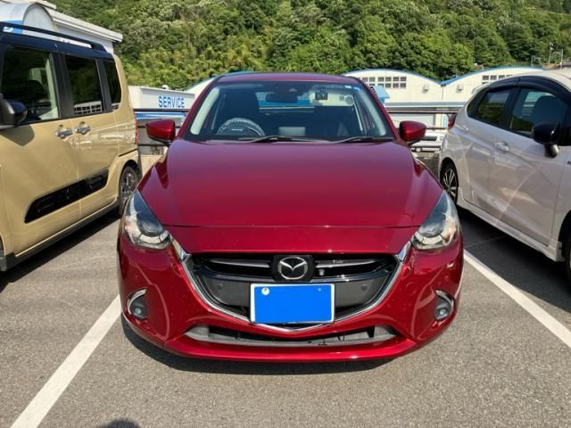 Japanese used car Ref# 1605084 MAZDA / DEMIO