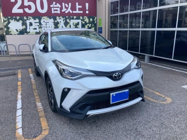 Japanese used car Ref# 1605098 TOYOTA / C-HR