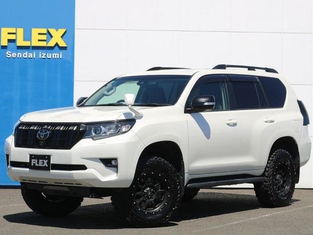 Japanese used car Ref# 1605156 TOYOTA / LANDCRUISER PRADO