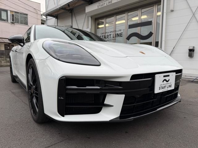 Japanese used car Ref# 1605186 PORSCHE / PORSCHE PANAMERA