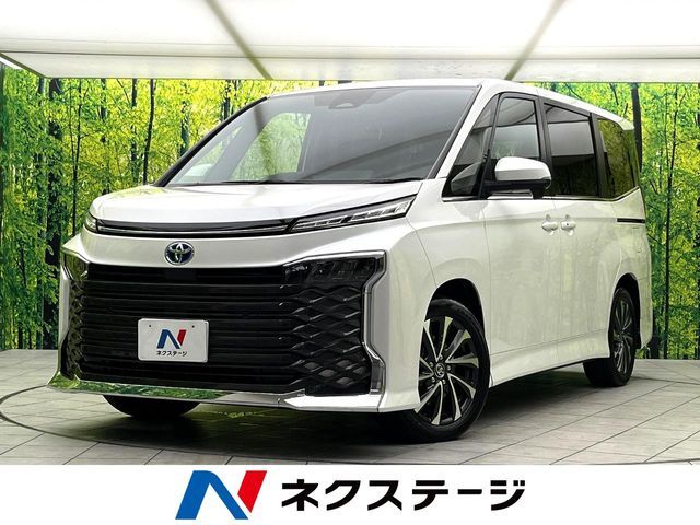 Japanese used car Ref# 1605265 TOYOTA / VOXY HYBRID