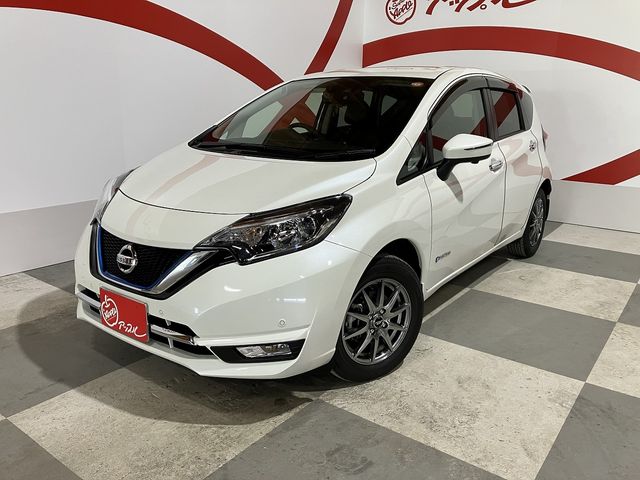 Japanese used car Ref# 1605334 NISSAN / NOTE 4WD